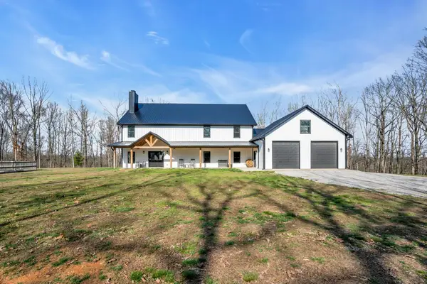 1658 Apache Trl, Pegram, TN 37143