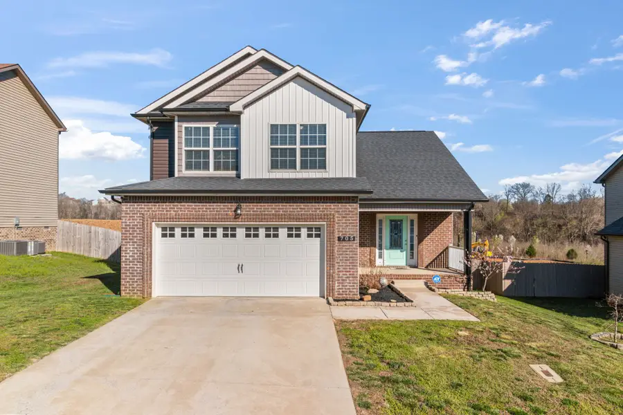 705 Banister Dr, Clarksville, TN 37042 - #2