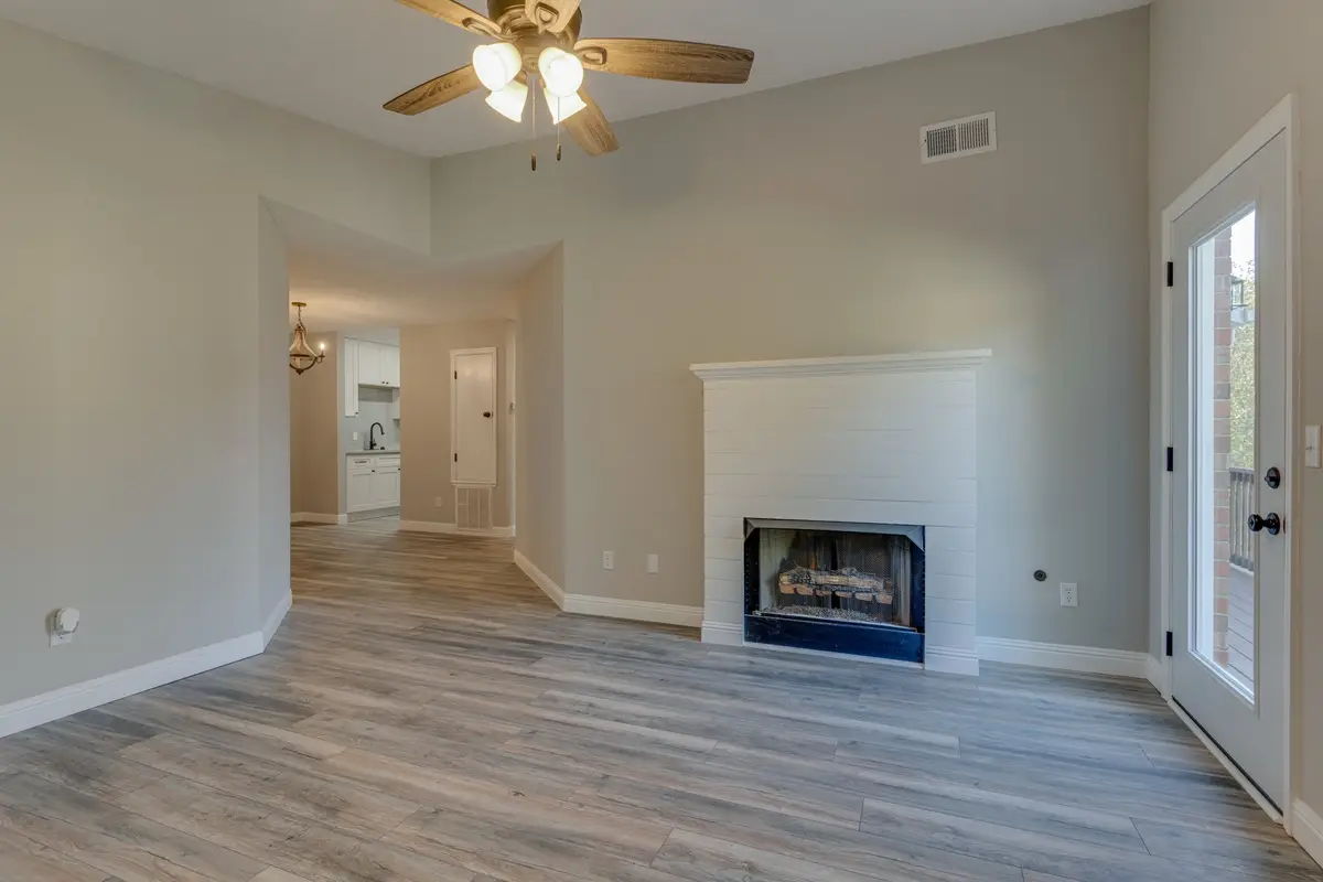 180 Brooke Castle Dr, Hermitage, TN 37076 - #1