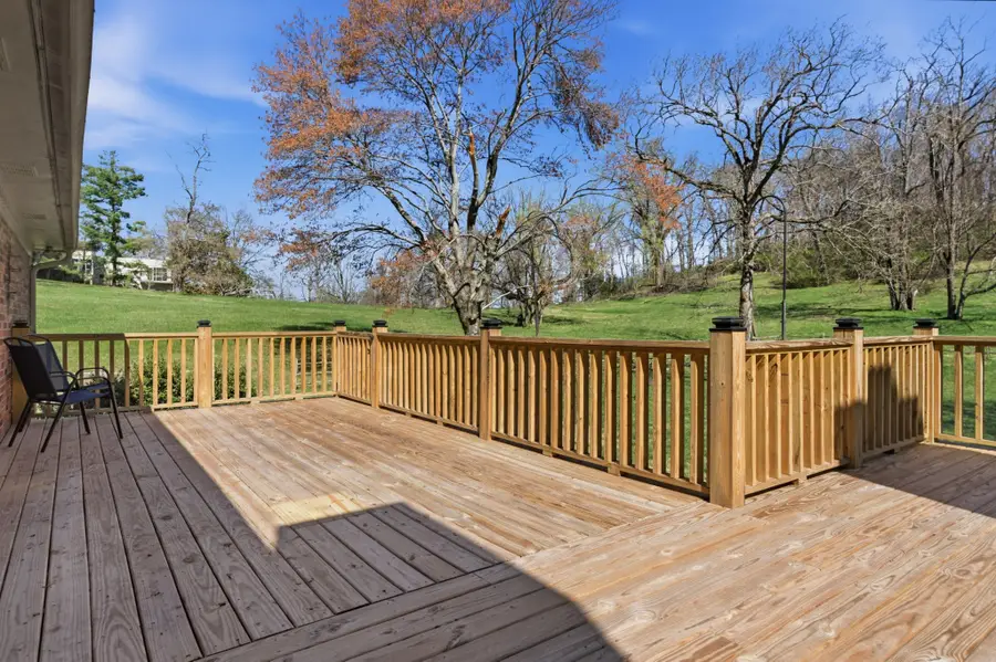 606 Natchez Bend Road, Nashville, TN 37221 - #3