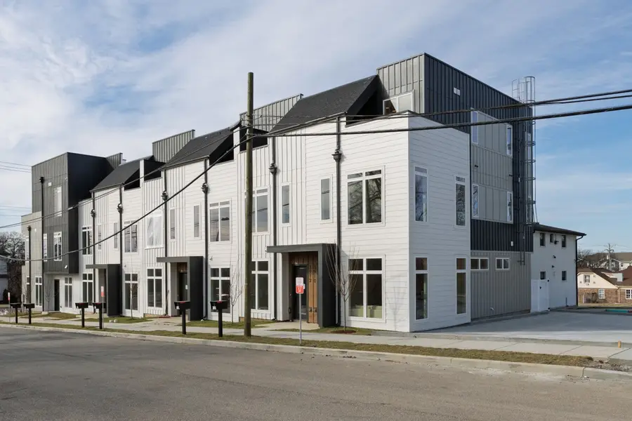 3912 Delaware Ave, Nashville, TN 37209 - #2