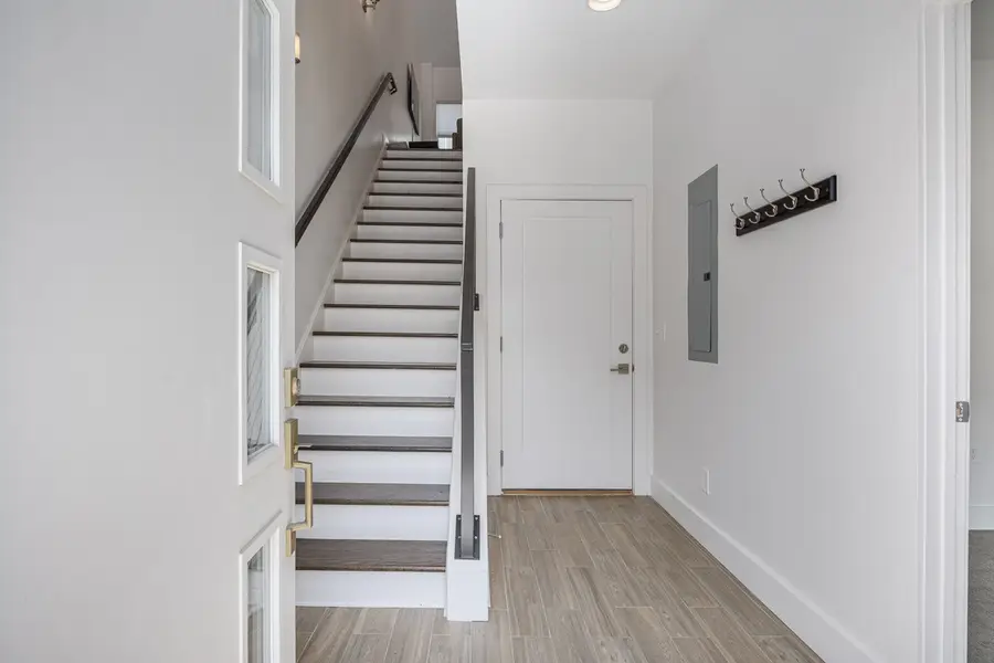 716 Melpark Dr, Nashville, TN 37204 - #3