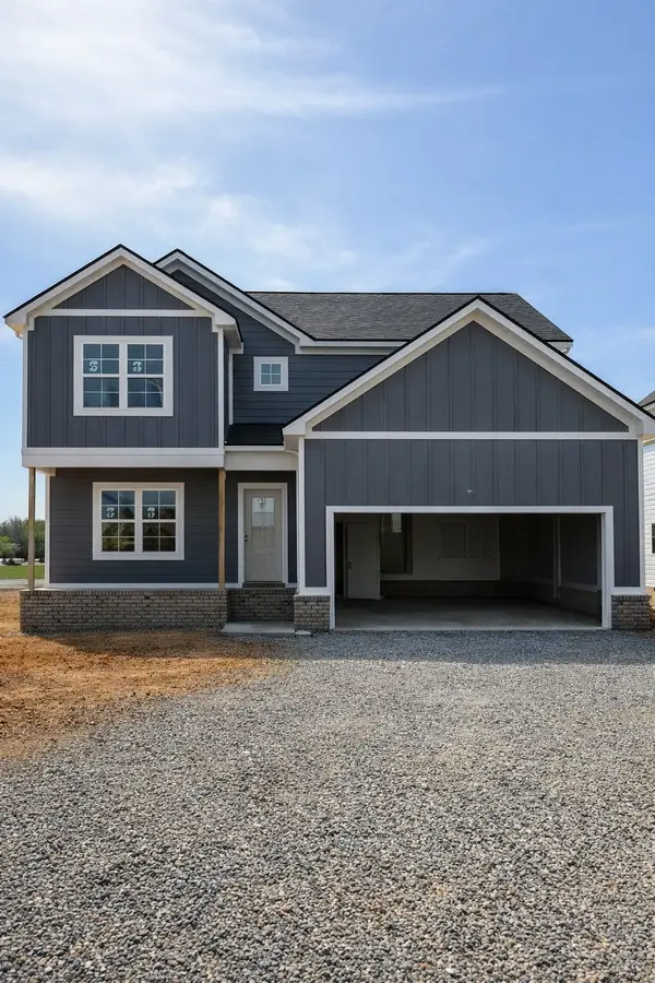 3162 E Old Ashland City Rd E, Clarksville, TN 37043