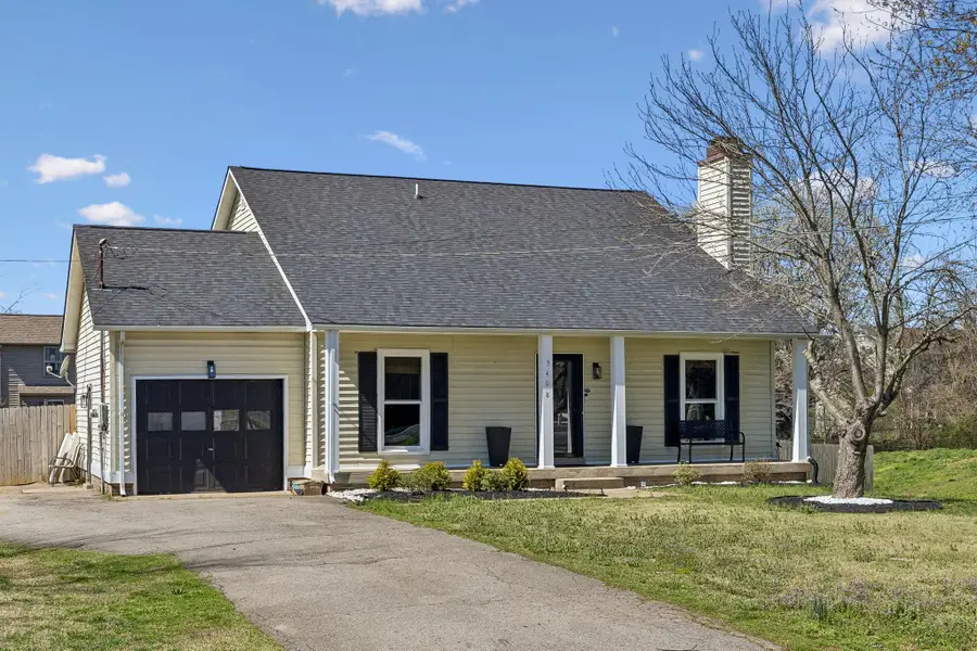 3408 Polly Dr, Clarksville, TN 37042 - #2