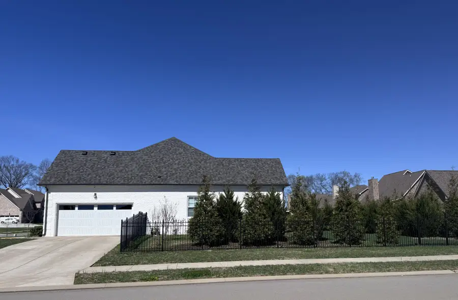 1018 Owen Layne Dr, Murfreesboro, TN 37129 - #2