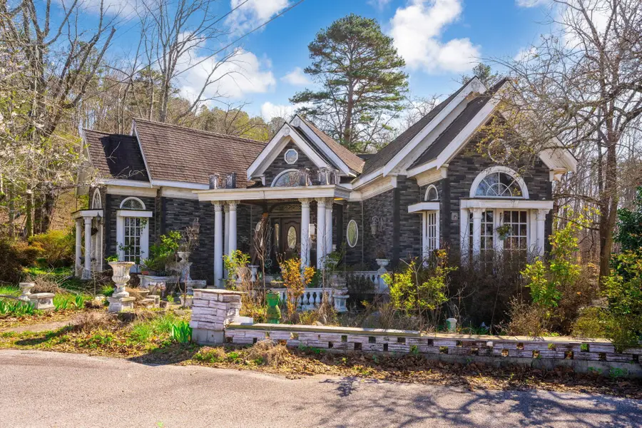 1303 Springview Drive, Chattanooga, TN 37421 - #2