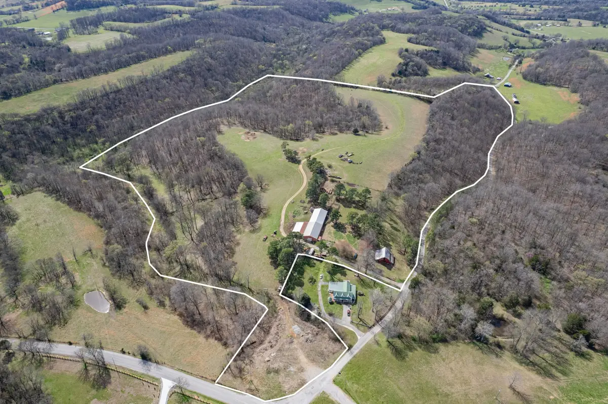 2675 Red Nix Rd, Cornersville, TN 37047 - #1