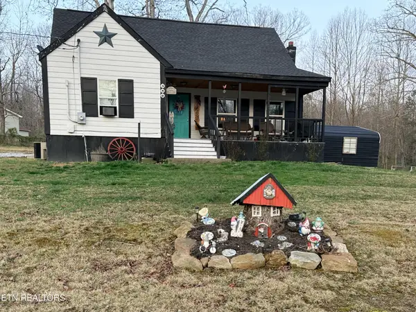 586 Rugby Hwy, Robbins, TN 37852