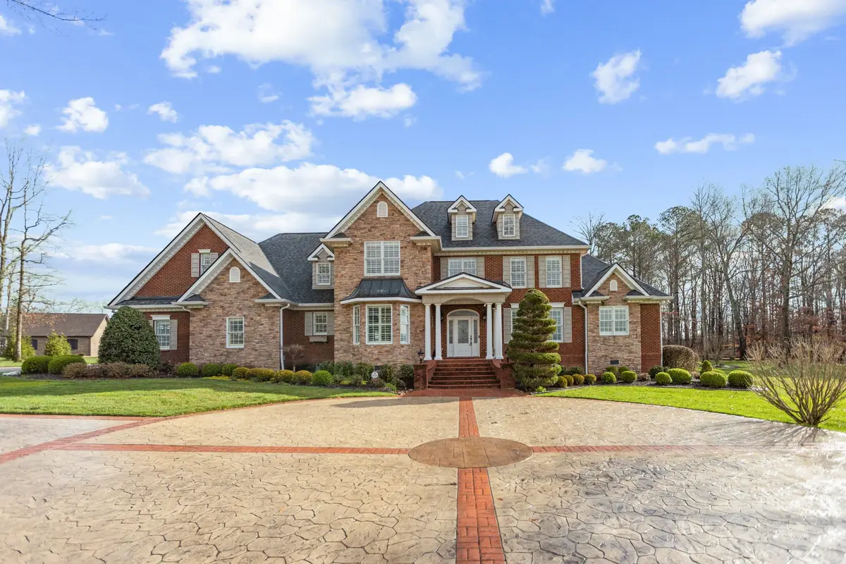 446 Waterford Dr, Manchester, TN 37355 - #1