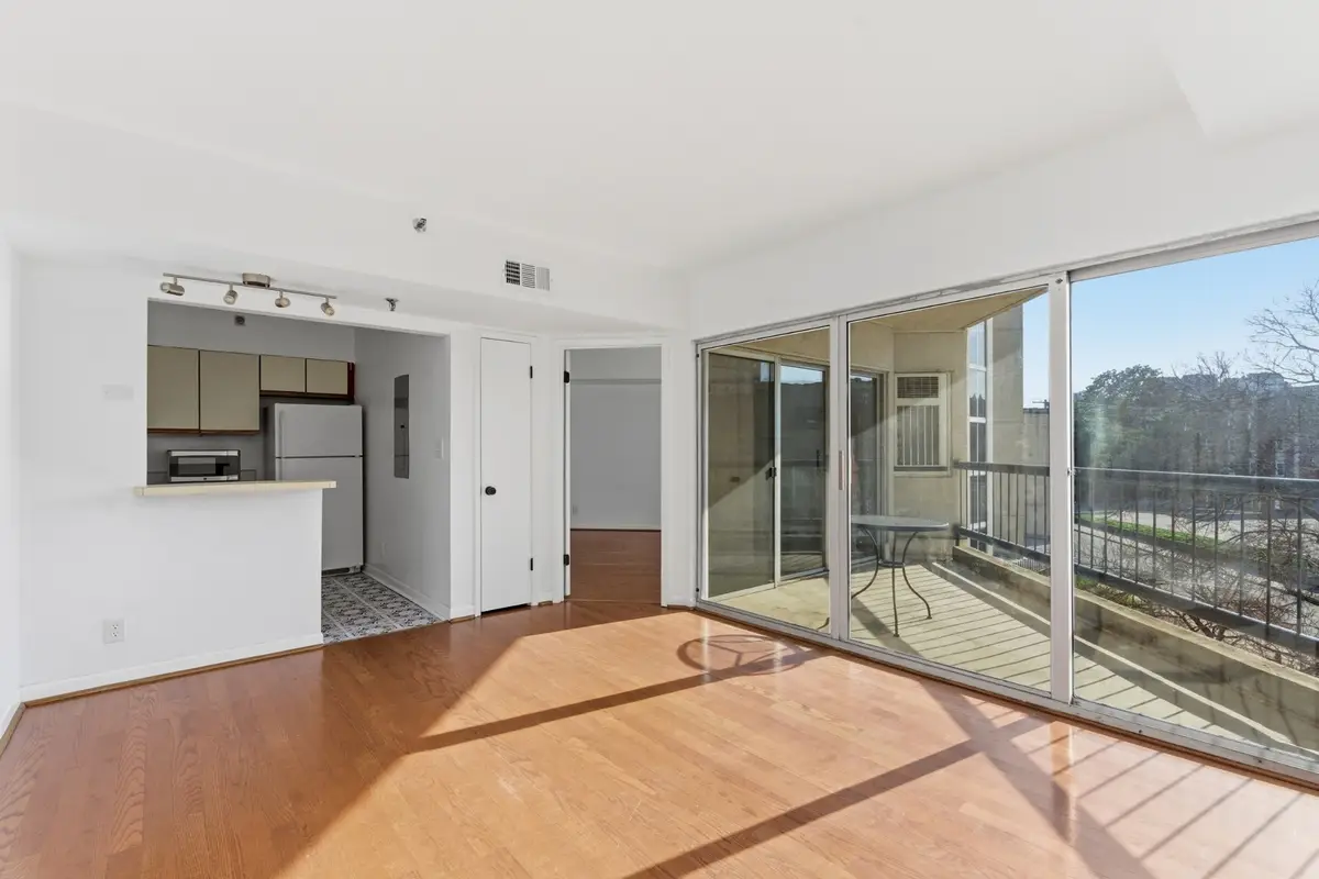 900 19th Ave S #401, Nashville, TN 37212 - #1