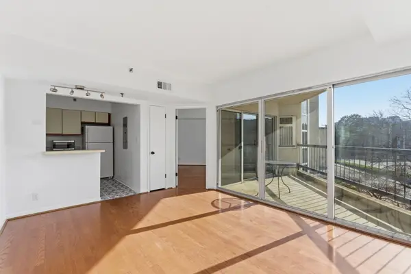 900 19th Ave S #401, Nashville, TN 37212