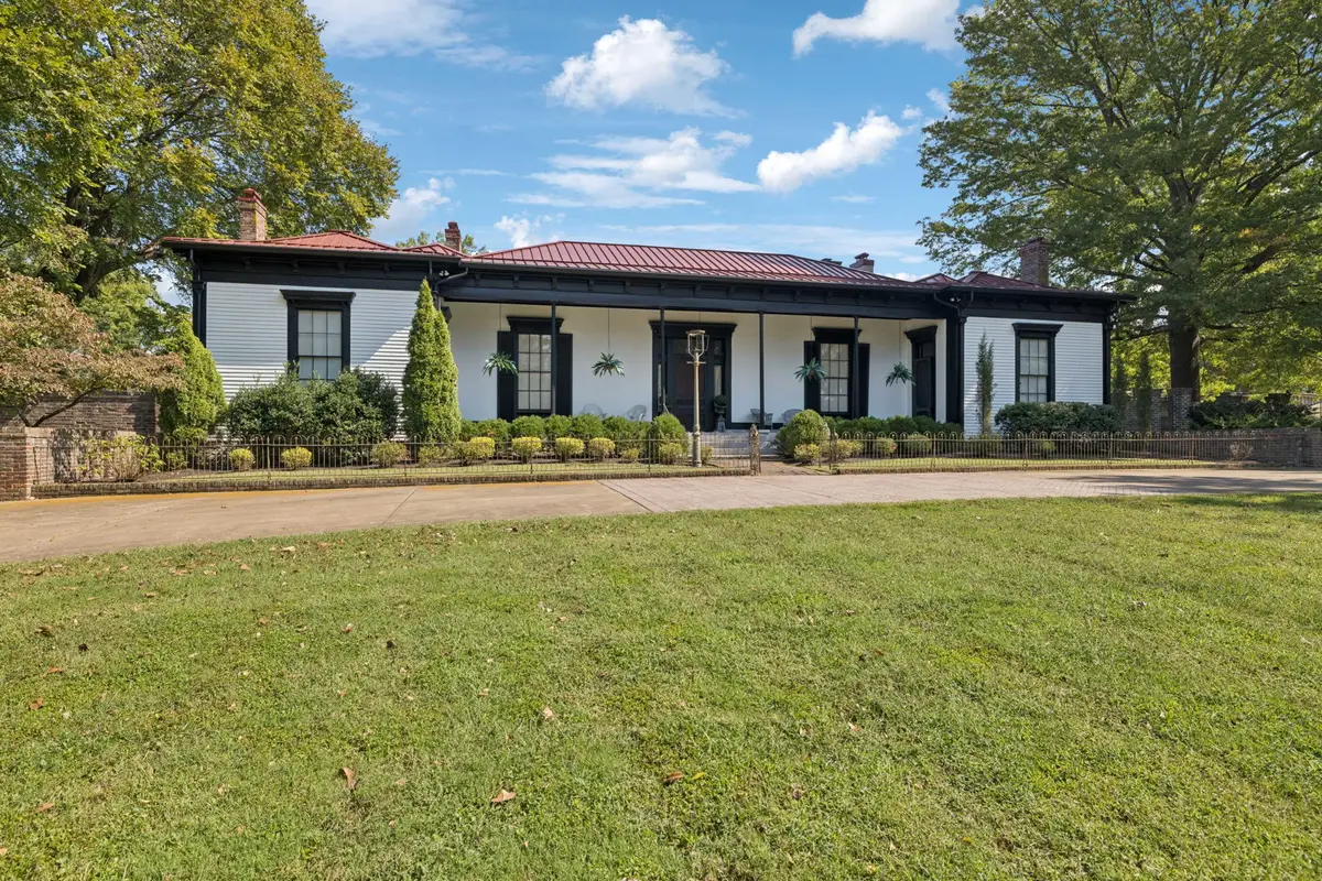 1512 Williamsport Pike, Columbia, TN 38401 - #1