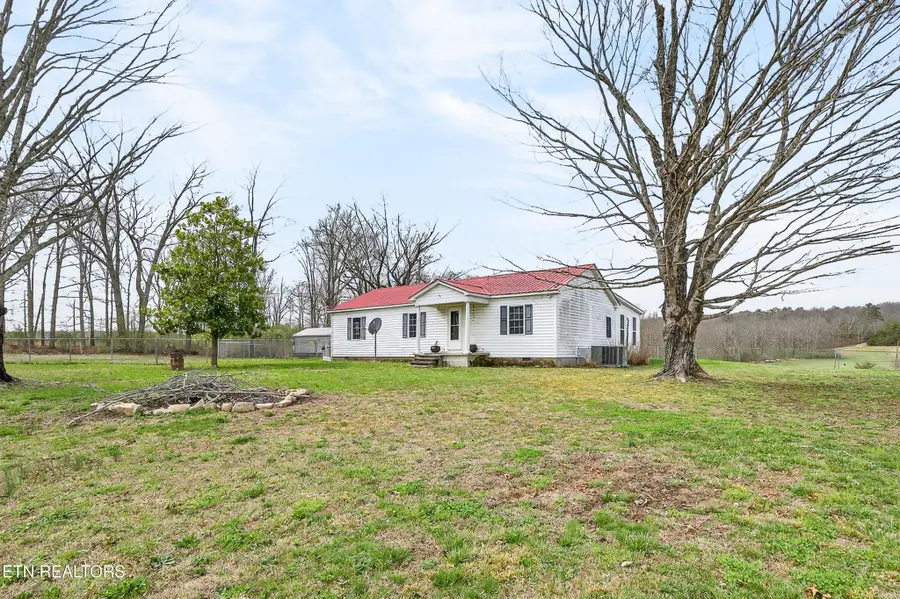6311 Eastland Rd, Sparta, TN 38583 - #2