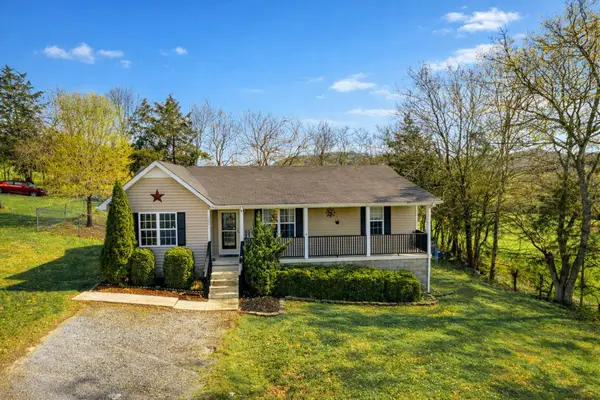 103 Hillview Dr, Woodbury, TN 37190