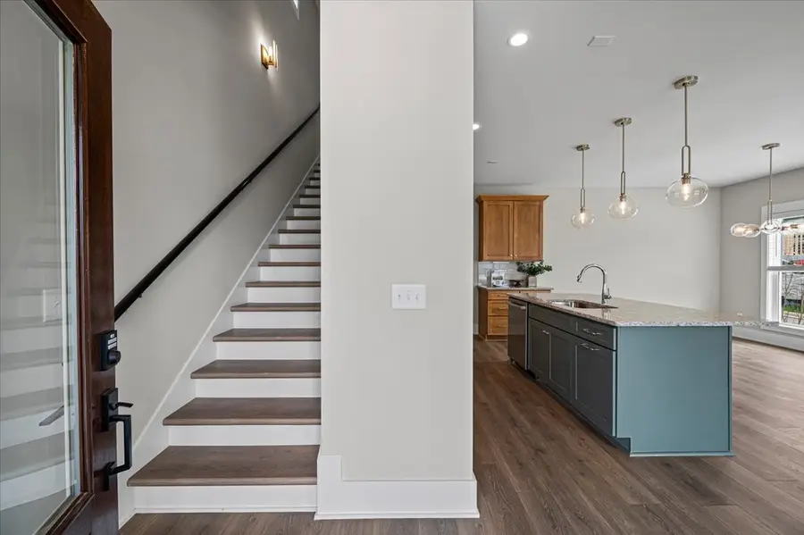 3043A Hillside Rd, Nashville, TN 37207 - #2