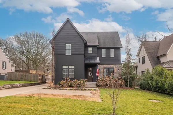 3301 Hobbs Rd, Nashville, TN 37215