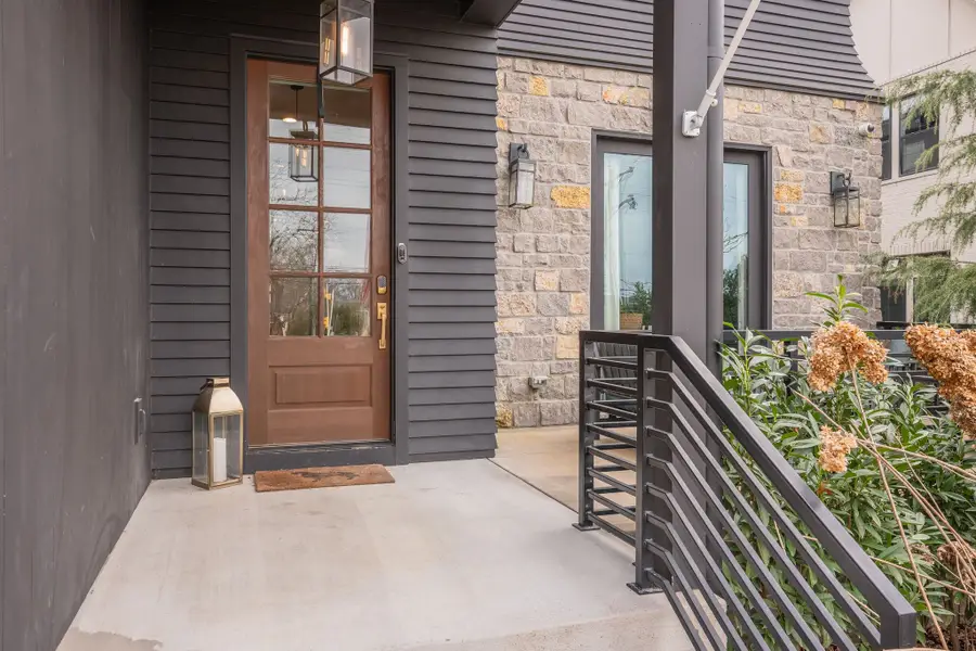 3301 Hobbs Rd, Nashville, TN 37215 - #2