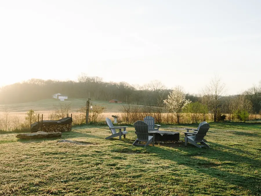 2430 Santa Fe Pike, Columbia, TN 38401 - #2