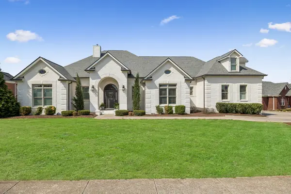 121 Tattnall Ct, Gallatin, TN 37066