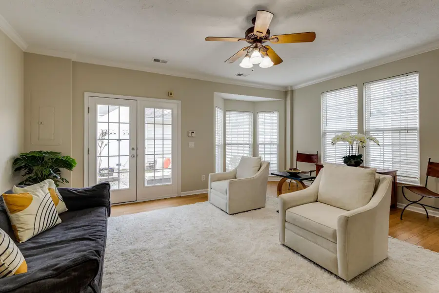 638 Saint Jules Ln, Nashville, TN 37211 - #2