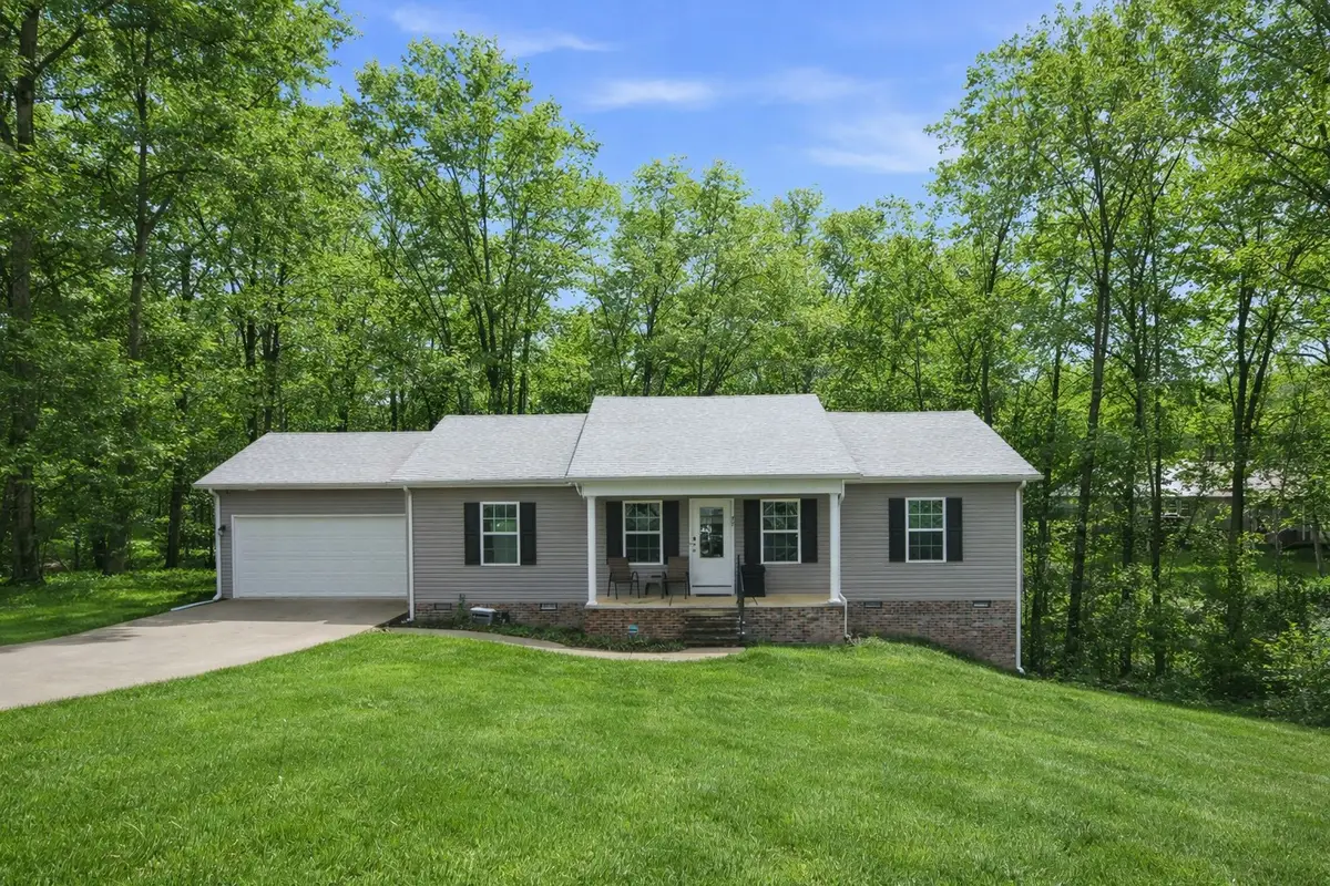 77 Larkspur Ct, Tullahoma, TN 37388 - #1