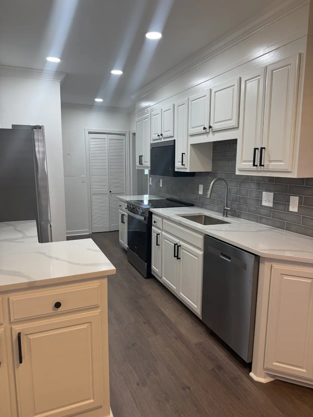 8048 Sunrise Cir, Franklin, TN 37067 - #1