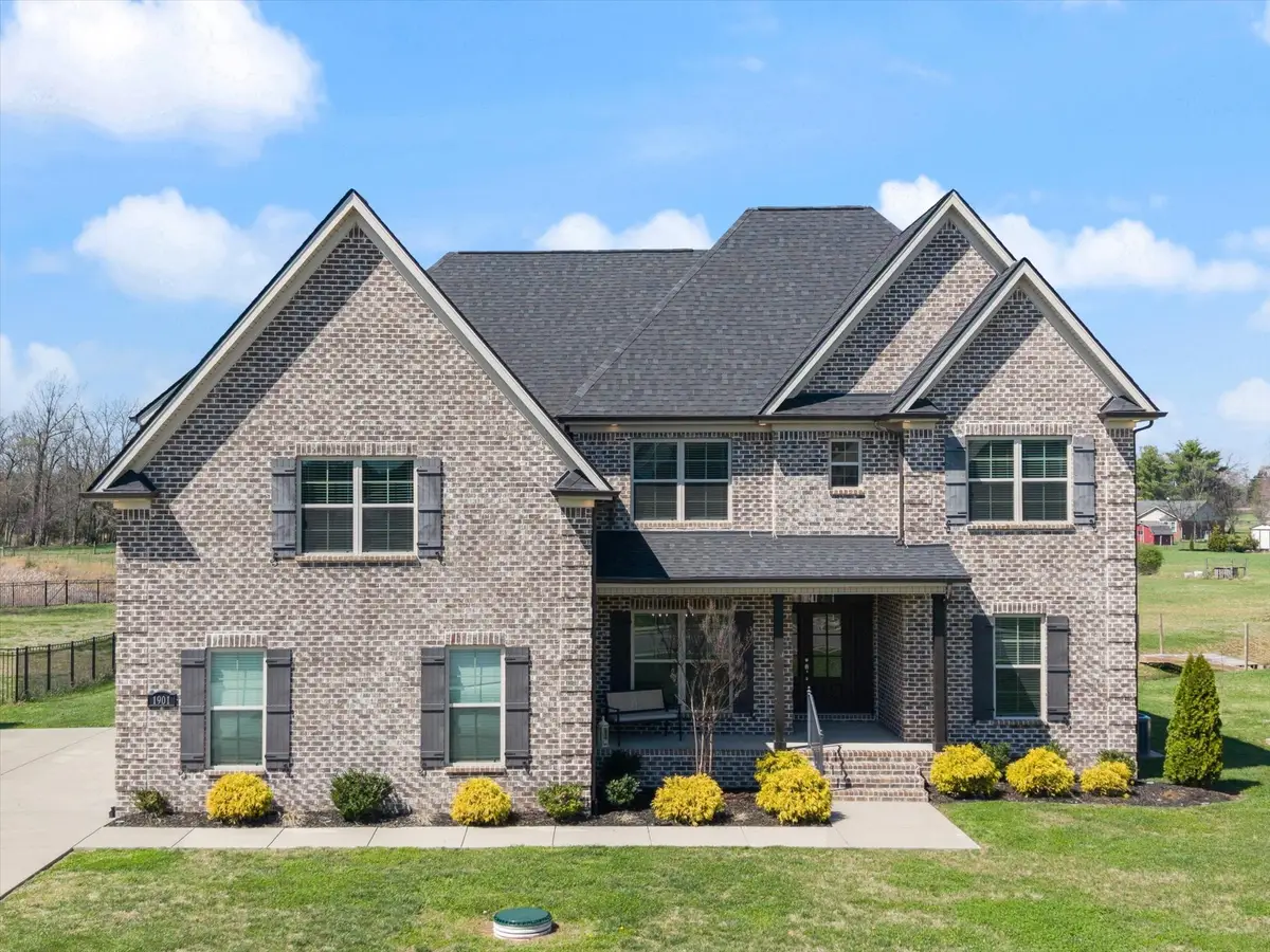 1901 Rhonda Dr, Christiana, TN 37037 - #1