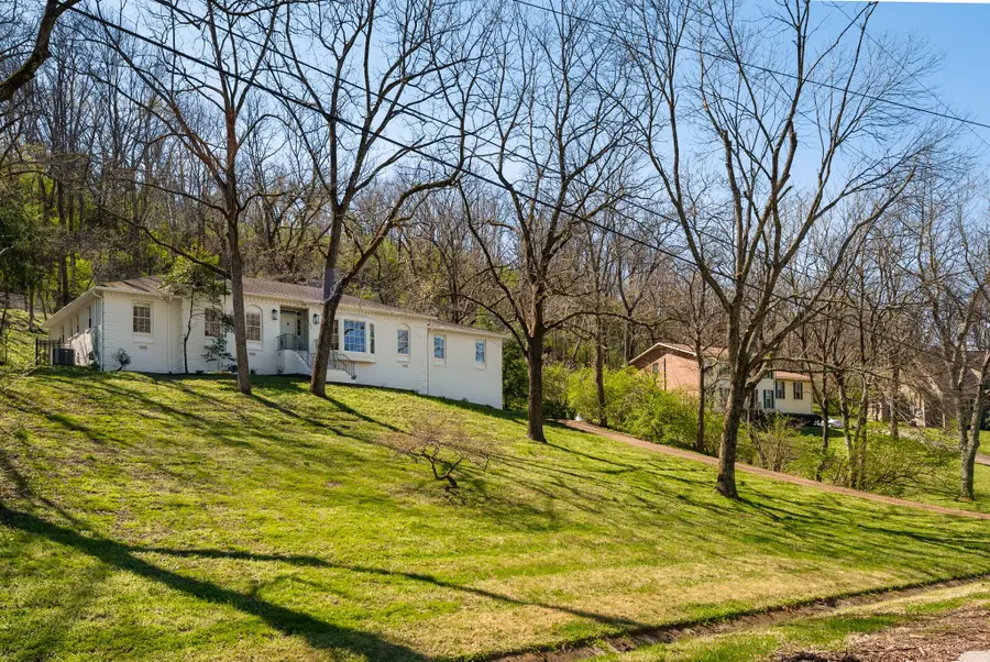 1986 Sunny Side Dr, Brentwood, TN 37027 - #3