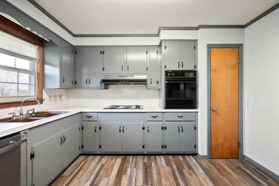 787 Clover Hill Dr, Cookeville, TN 38501 - #2