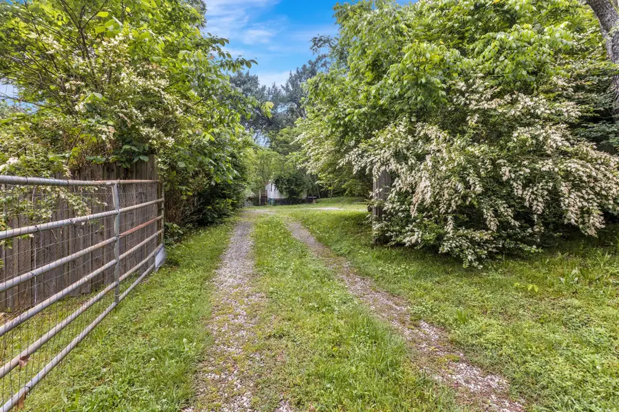 8885 Hester Beasley Rd, Nashville, TN 37221 - #3