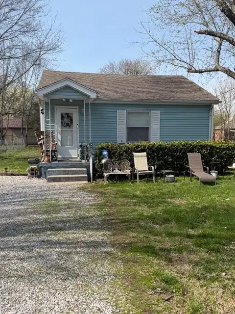 405 S Wooldridge Rd, Hopkinsville, KY 42240 - #1