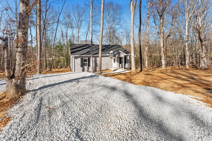 18 Central St, Tracy City, TN 37387 - #2