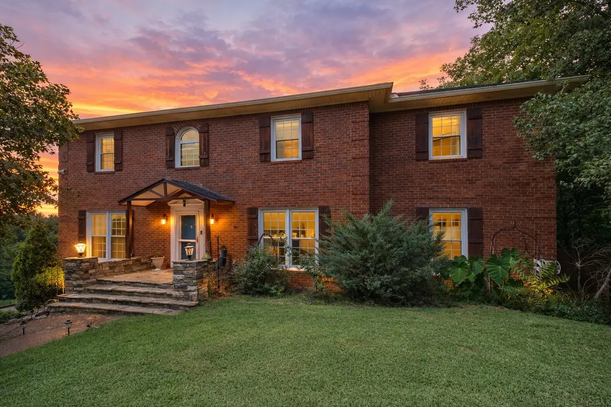 6120 Stillmeadow Dr, Nashville, TN 37211 - #1