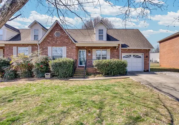62 Eastgate Cir #B, Cookeville, TN 38506