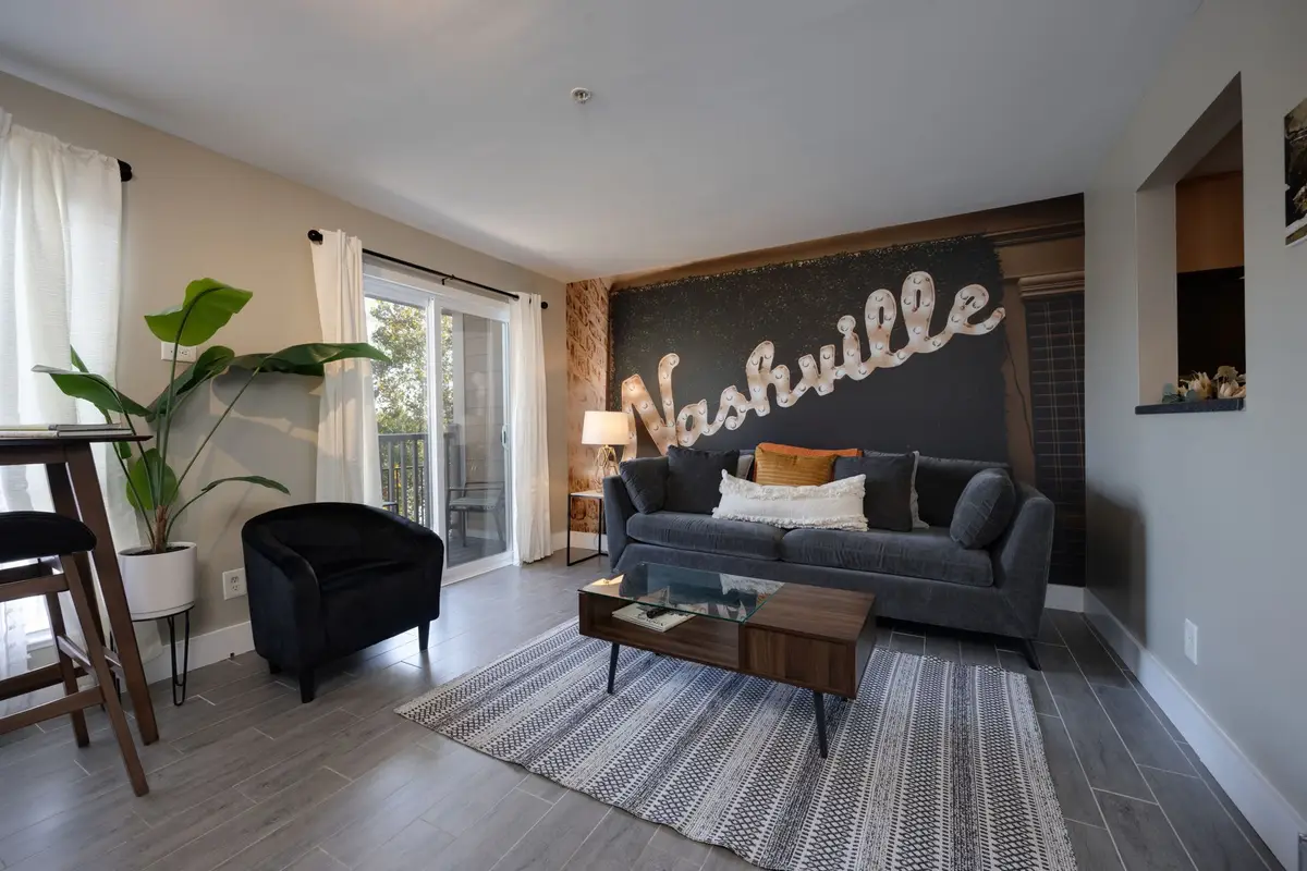 738 1st Ave N, Nashville, TN 37201 - #1