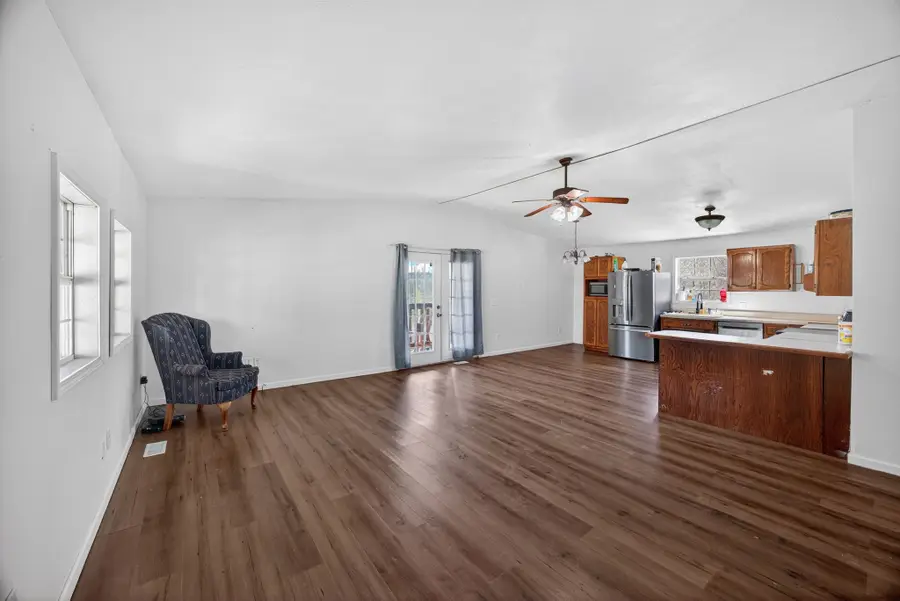 220 Pierce Ln, Monterey, TN 38574 - #2