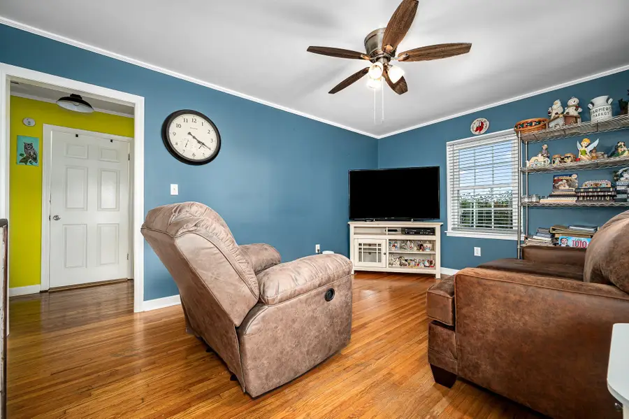 100 Stovall Dr, Huntland, TN 37345 - #2