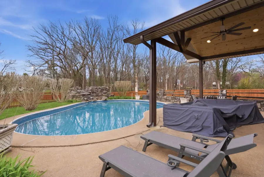 3016 Dell Dr, Hermitage, TN 37076 - #2