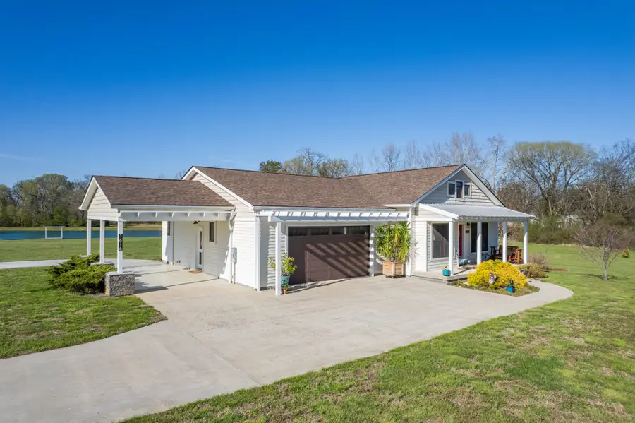 1616 Old Berlin Rd, Lewisburg, TN 37091 - #2