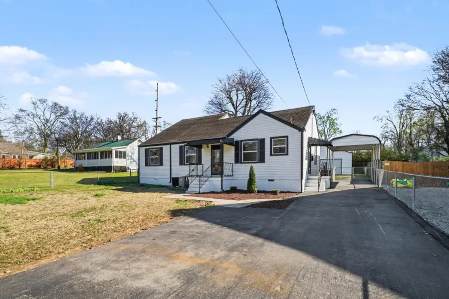 996 Maplewood Pl, Nashville, TN 37216 - #2