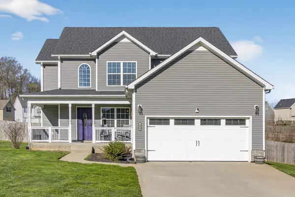 434 Woodtrace Dr, Clarksville, TN 37042