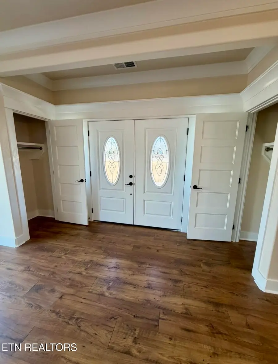 414 Beachwood Drive, Crossville, TN 38558 - #2