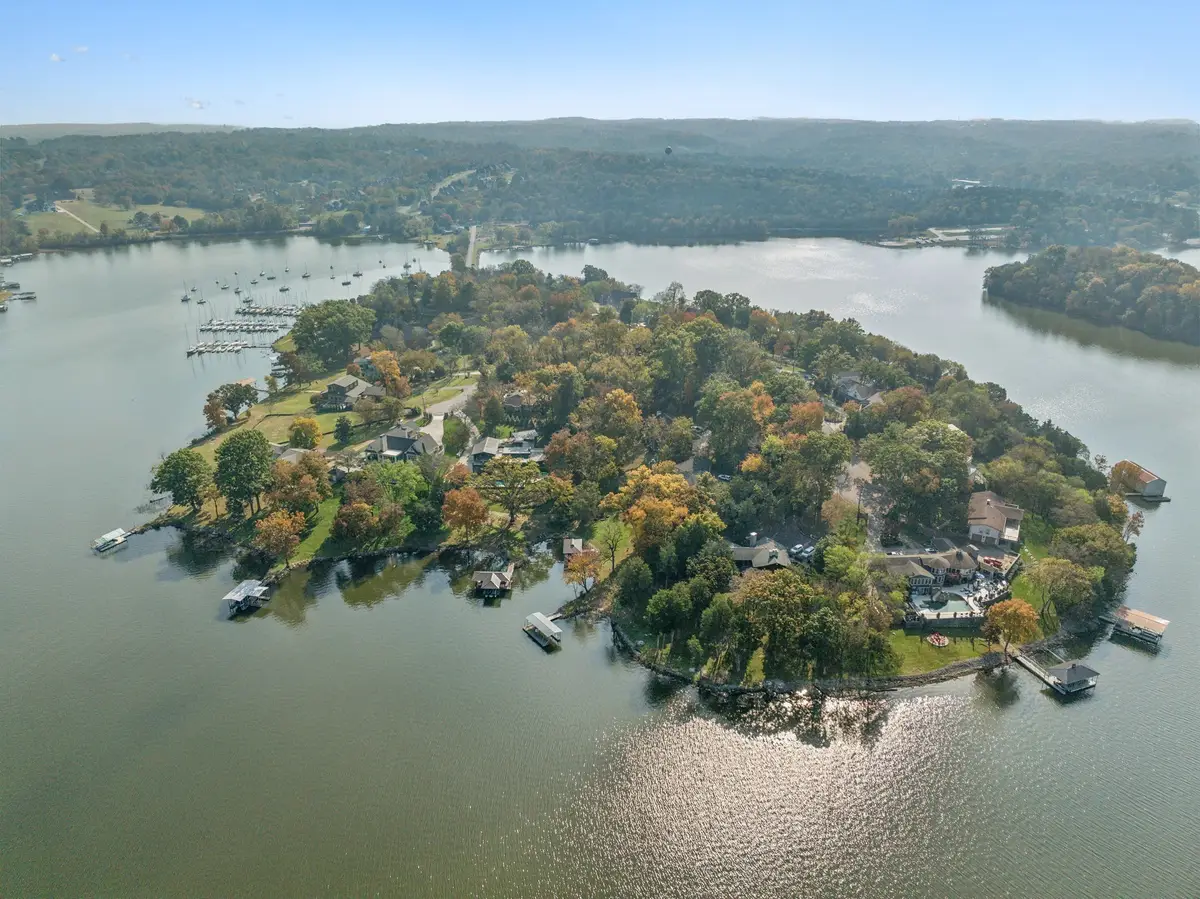 301 Anchor Ln, Old Hickory, TN 37138 - #1