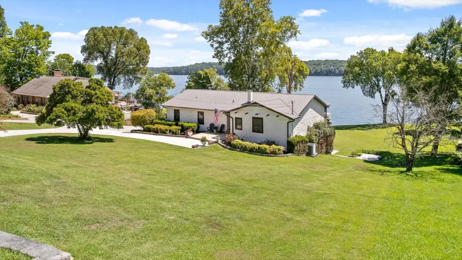2166 S Shore Acres Road, Soddy Daisy, TN 37379 - #3
