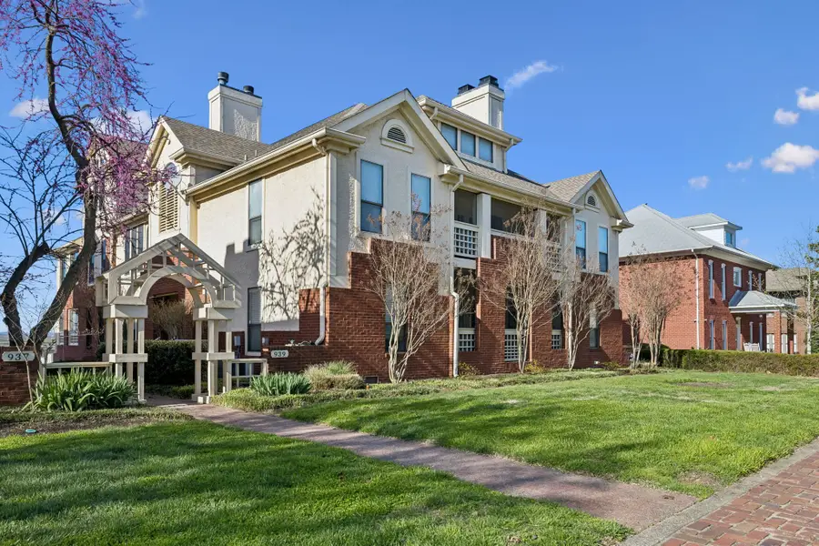 939 Russell St #16, Nashville, TN 37206 - #2