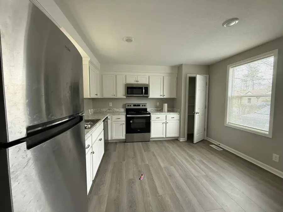 123 Cunningham Pl, Clarksville, TN 37042 - #3