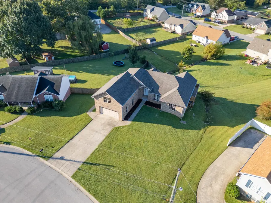 1846 Rapids Ct, Clarksville, TN 37040 - #2