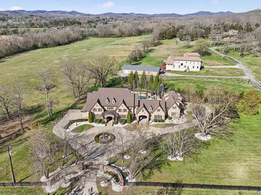 4330 N Chapel Rd, Franklin, TN 37067 - #2