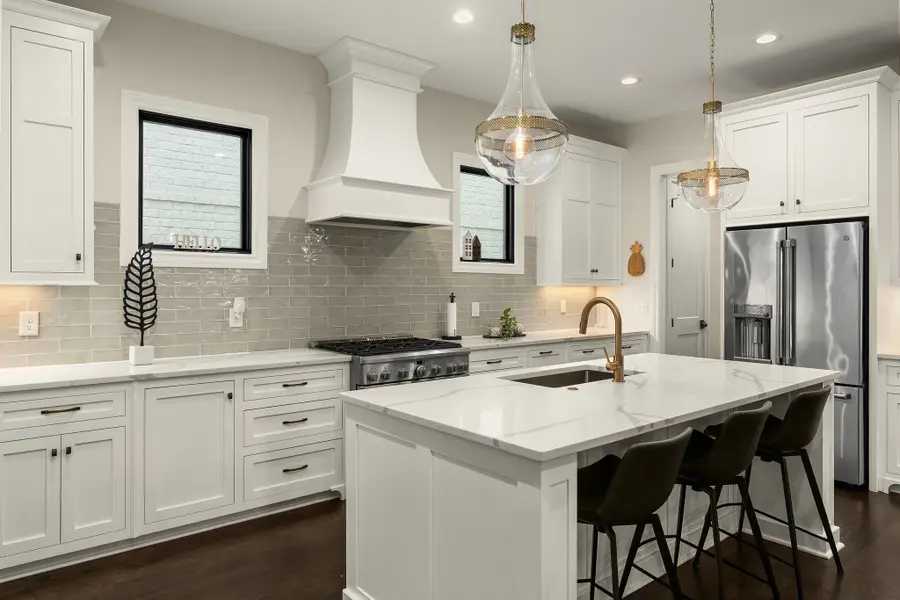 840 Kirkwood Ave, Nashville, TN 37204 - #3