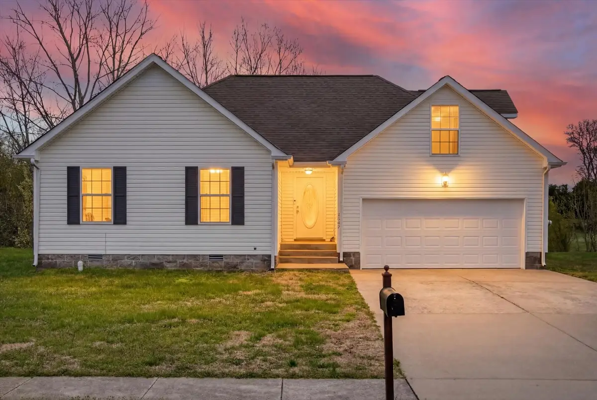 3609 Aurora Dr, Clarksville, TN 37040 - #1